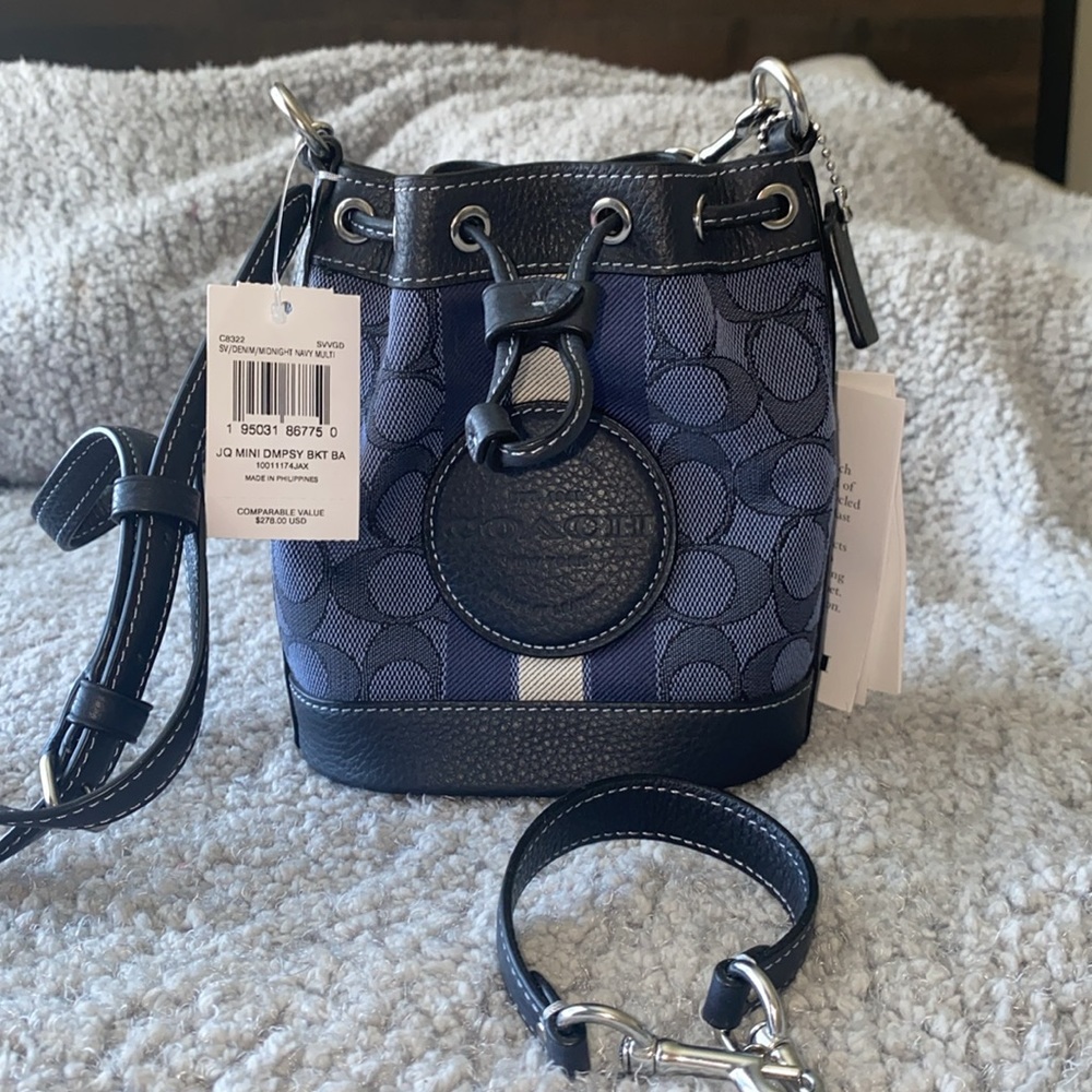 coach mini dempsey bucket bag